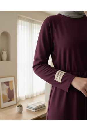 فستان أويشو برقبة دائرية وخصر مربوط -لون الخوخ