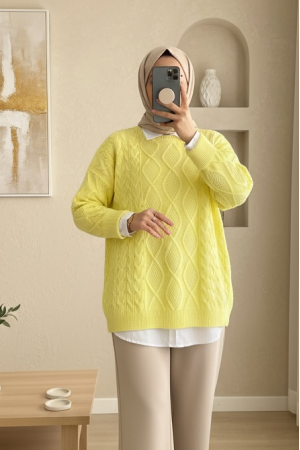 Honeycomb Pattern Loose Knitwear Sweater        -Yellow