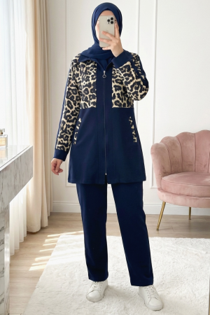 Gömlek Yaka Boydan Fermuarlı Pantolonlu Takım   -Laci