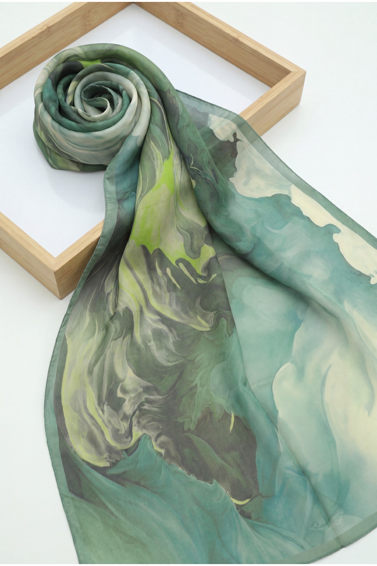 Patterned Sandy Scarf -Green
