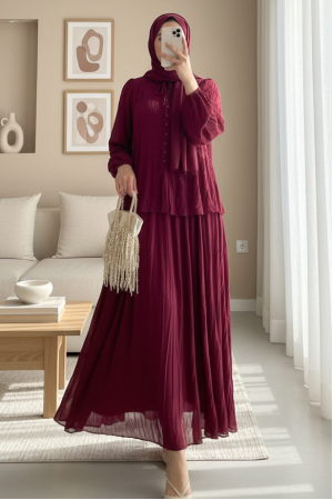 Yakası Fırfırlı Düğmeli Şifon Kraş Etekli Takım -Bordo