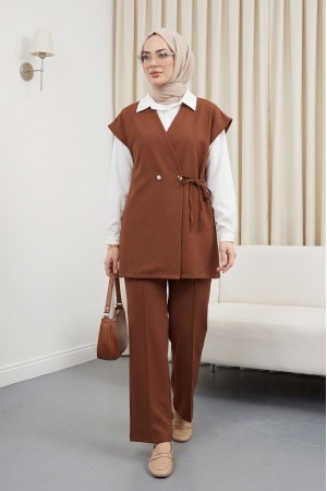 Düğme Detaylı Çift Bağcıklı Yelek Pantolon Double Krep Takım -Taba