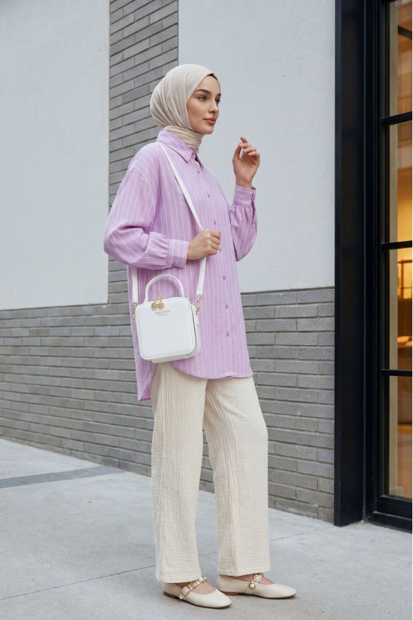 Striped Slit Loose-Fitting Linda Shirt -Light Lilac