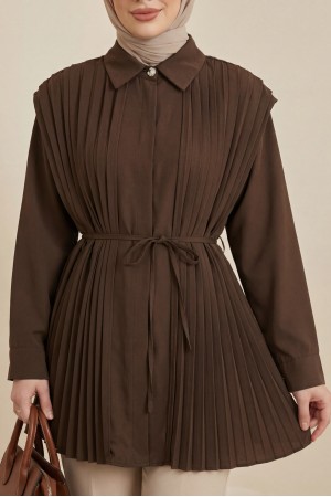 Önü ve Sırtı Pilise Detaylı Gizli Düğmeli Tasarım Gömlek  -Kahve