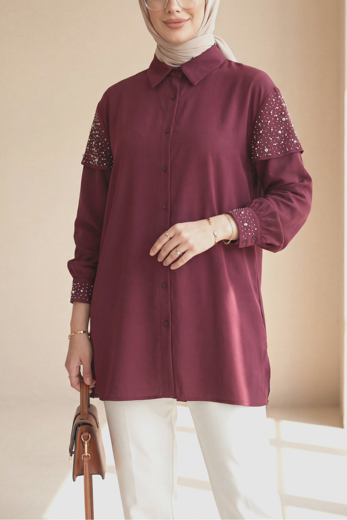 Cupra Shirt with Stone Detail on the Shoulder and Buttoned Slit -Maroon