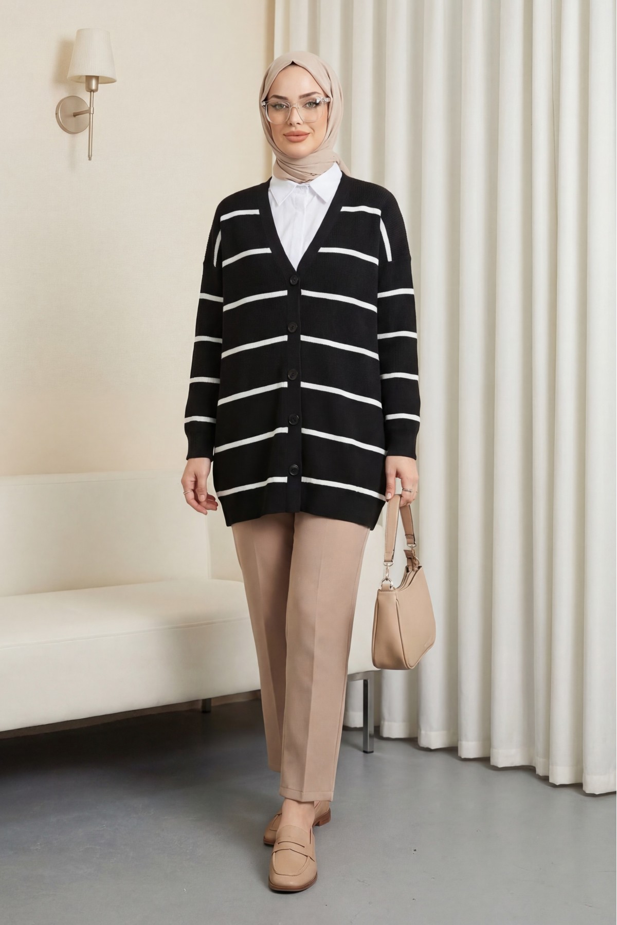 Striped Buttoned Cardigan -Black