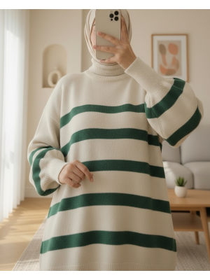 Round Neck Slit Knit Tunic -Emerald