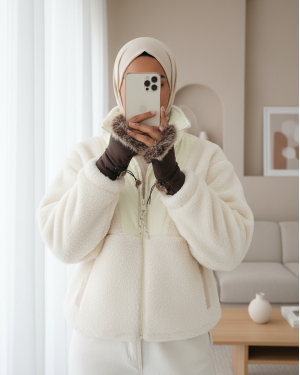 İçi Astarlı Cepli Önü Fermuarlı Peluş Mont -Ekru