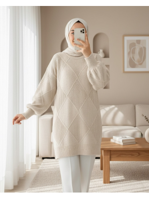 Yuvarlak Yaka Baklava Desen Yırtmaçlı Triko Kazak -Ekru