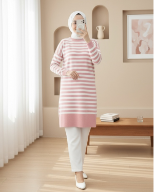Yuvarlak Yaka Tesettür Salaş Triko Tunik  -Pudra