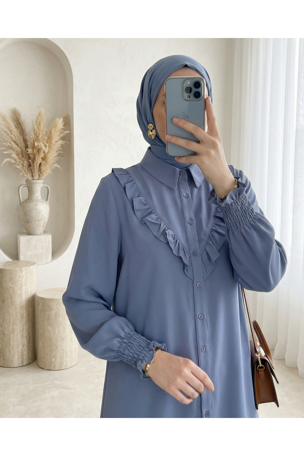 20223 Ruffled Long-Sleeve Shirt 