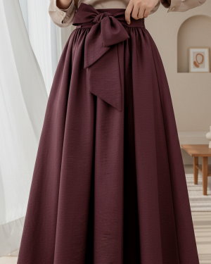 Pleated Belted Parachute Skirt   -Maroon