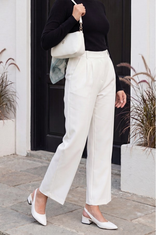 Single Button Front Fold Detail Pocket Trousers  -White