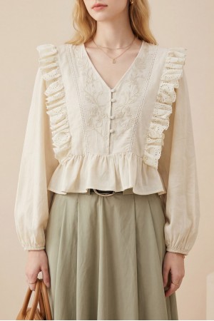 V Yaka Dantel Detaylı Nakışlı Balon Kol Keten Gömlek -Bej