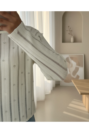 سترة تريكو مخرمة مرصعة -حجر