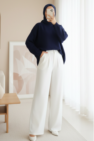 Round  Neck Loose Knit Sweater -Navy blue