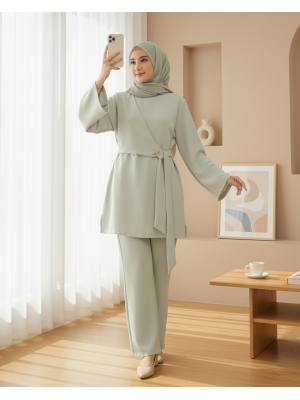 Önü Çapraz Bağlamalı Yırtmaçlı Scuba Takım  -Bej