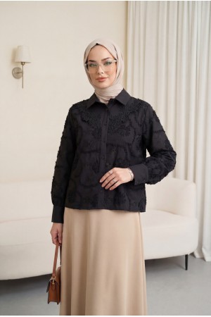 Çiçek Nakışlı Fistolu Düğmeli Mira Gömlek -Siyah