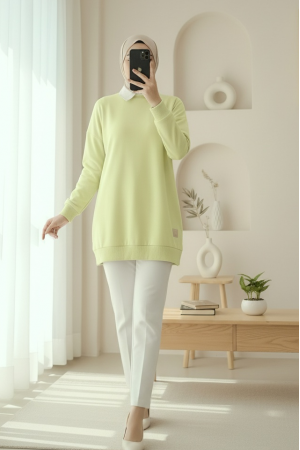 Crew Neck Slit Sweatshirt   -Light yellow