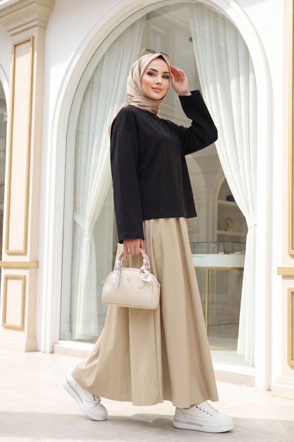 Round Neck Loose Fit Cotton Blouse  -Black