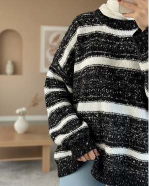 Thick Stripe Patterned Knitted Sweater -Black