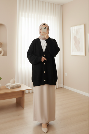 Gold Düğmeli Salaş Triko Hırka -Siyah