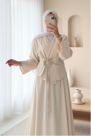 Gül Broşlu Yandan Bağlamalı Ceket Etek Keten Takım -Bej