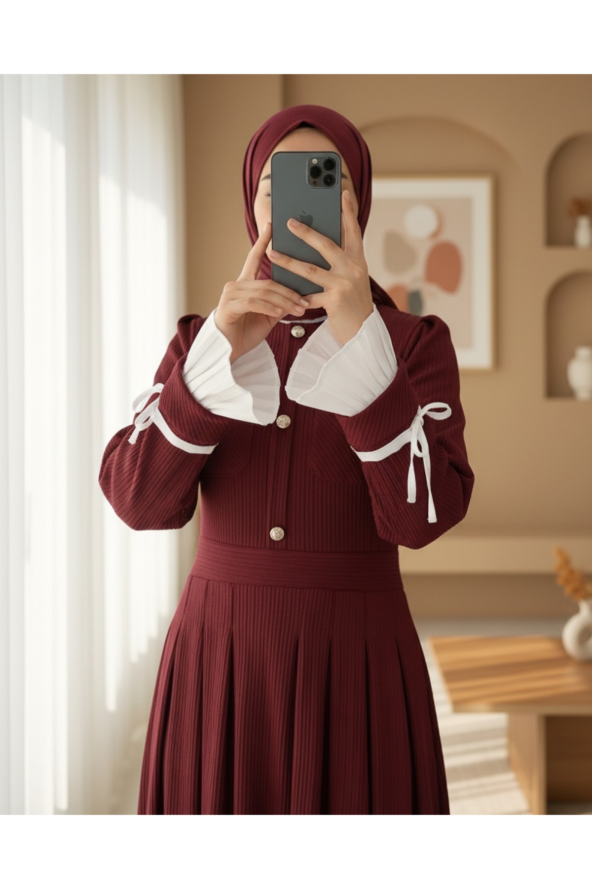 Omzu Vatkalı Kolu Bağcıklı Düğme Detaylı Cepli Pliseli Elbise -Bordo