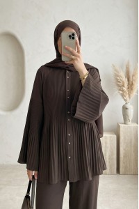 Piliseli Hakim Yaka Düğmeli Krep Takım -K. Kahve