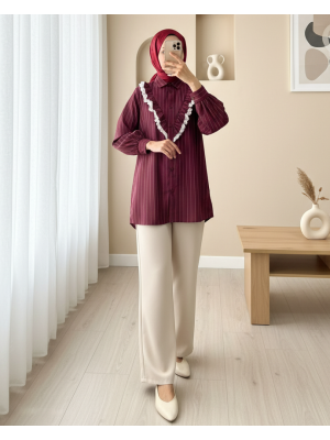 Boydan Düğmeli Önü Dantelli Fırfırlı Çizgili Gömlek -Bordo