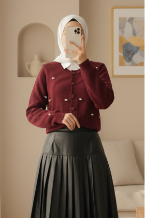 Düğmeli Çiçek Detaylı Yumoş Hırka -Bordo