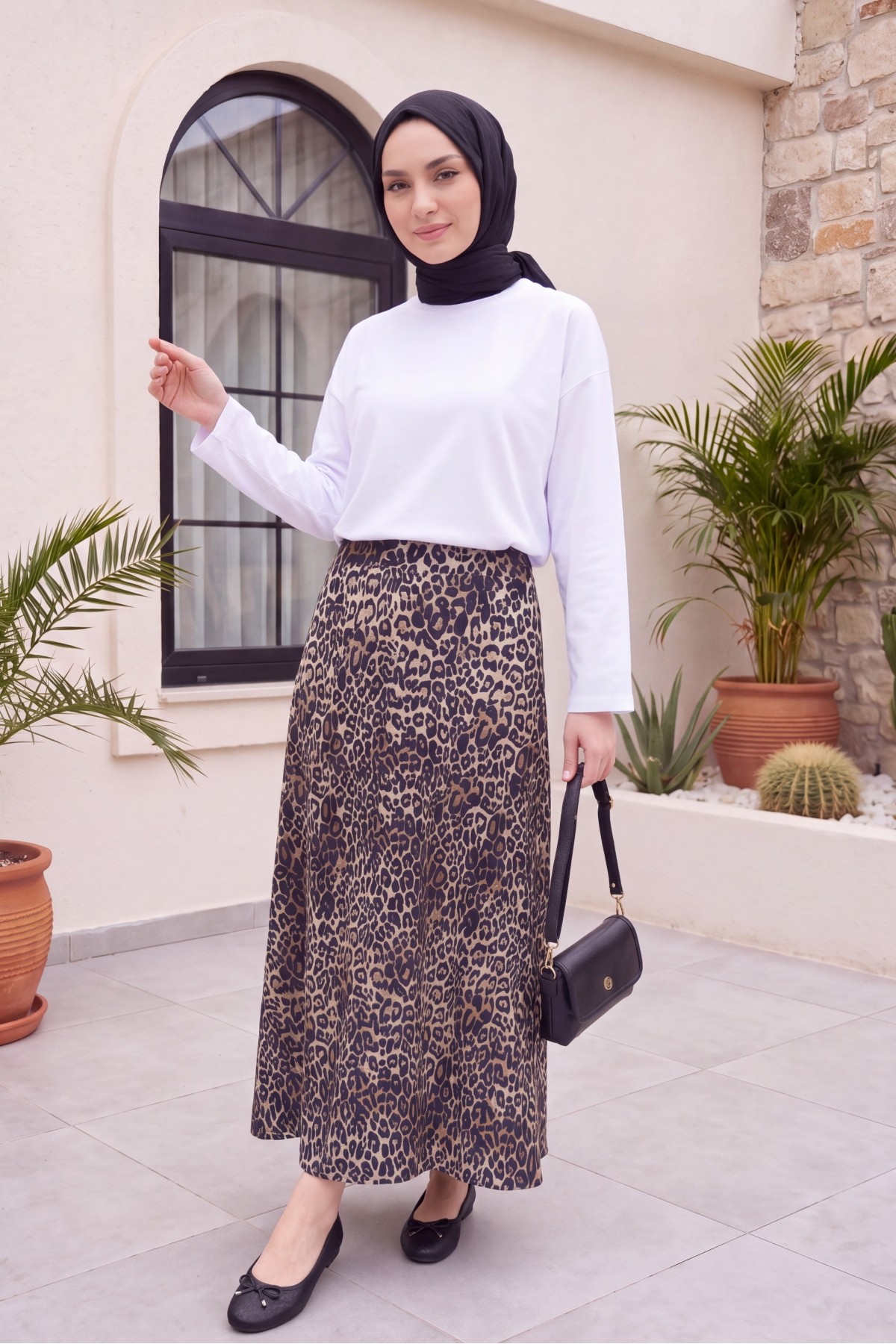 Leopard Pattern Elastic Waist Scuba Skirt -Ecru