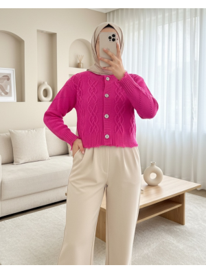 Taş Düğmeli Yırtıklı Krop Hırka     -Fuşya