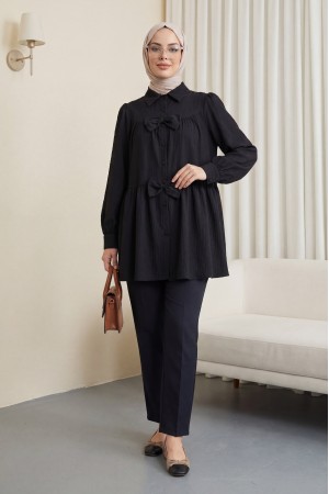 قميص بقطعة مفصلة من القوس الأمامي   -أسود