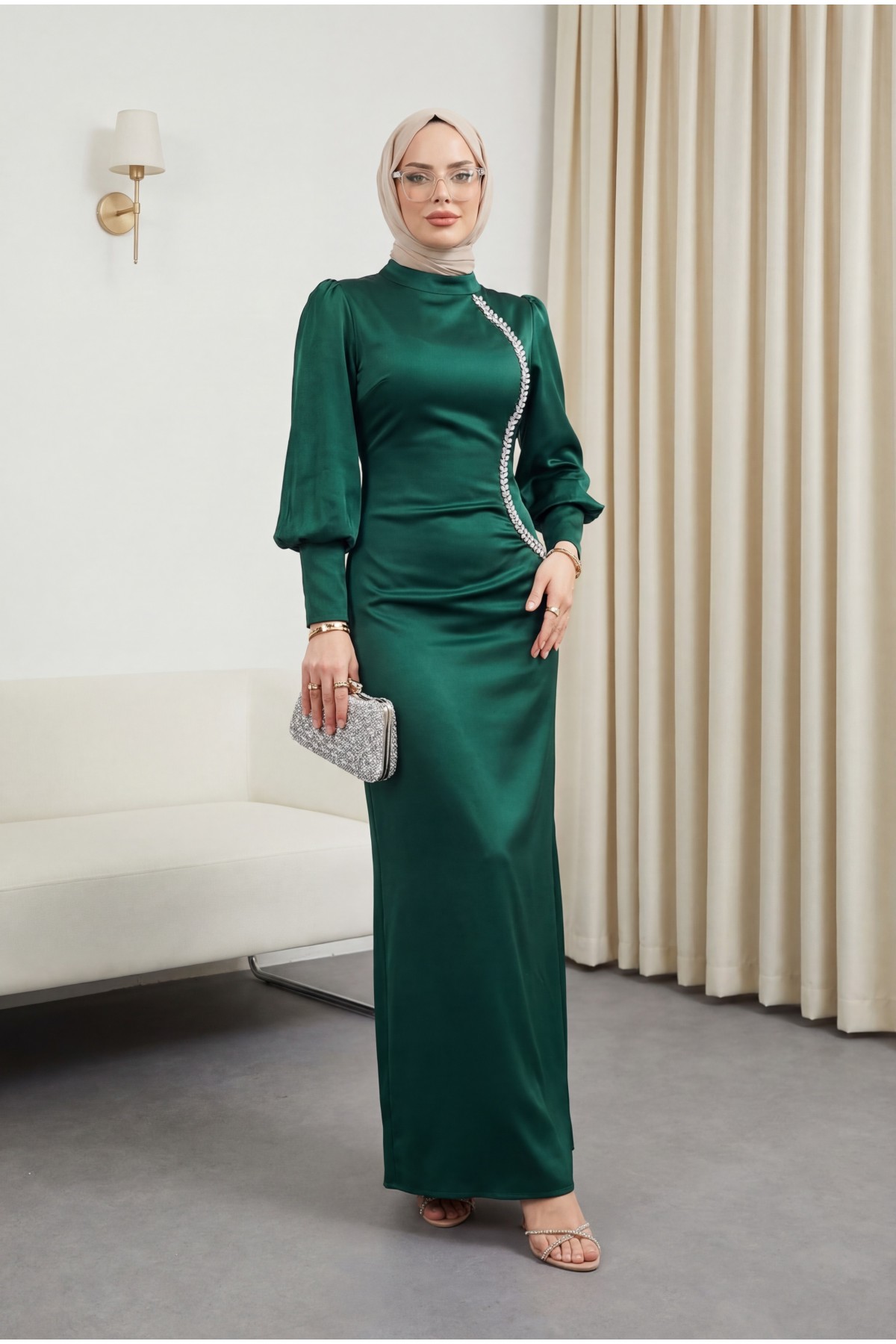 Satin Evening Dress with Zippered Cuff and Stone Detail -زمرد