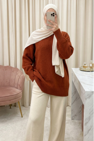 Soft, Loose-fitting, Half-Neck Knit Sweater -Brick color