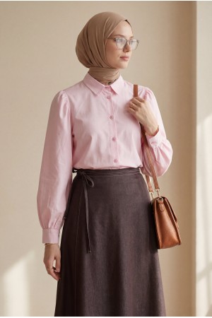 تنورة جينز مزدوجة الطبقات من الأمام مع أربطة جانبية وسحاب -بنى