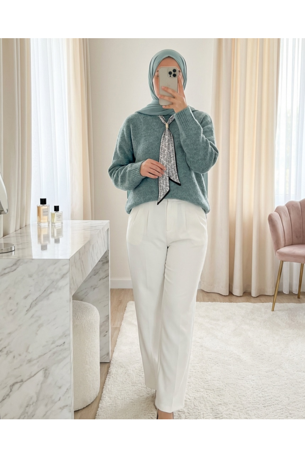 Soft Knitted Sweater with Scarf    -Sea green