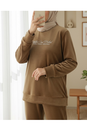 Kabartma Yazılı Fransız Kadife Pijama Takımı -Tarçın