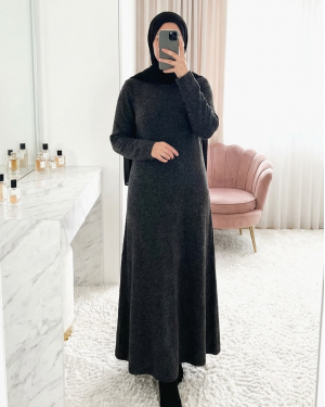 Crew Neck, Fitted Waist, Soft Knit Dress   -Black