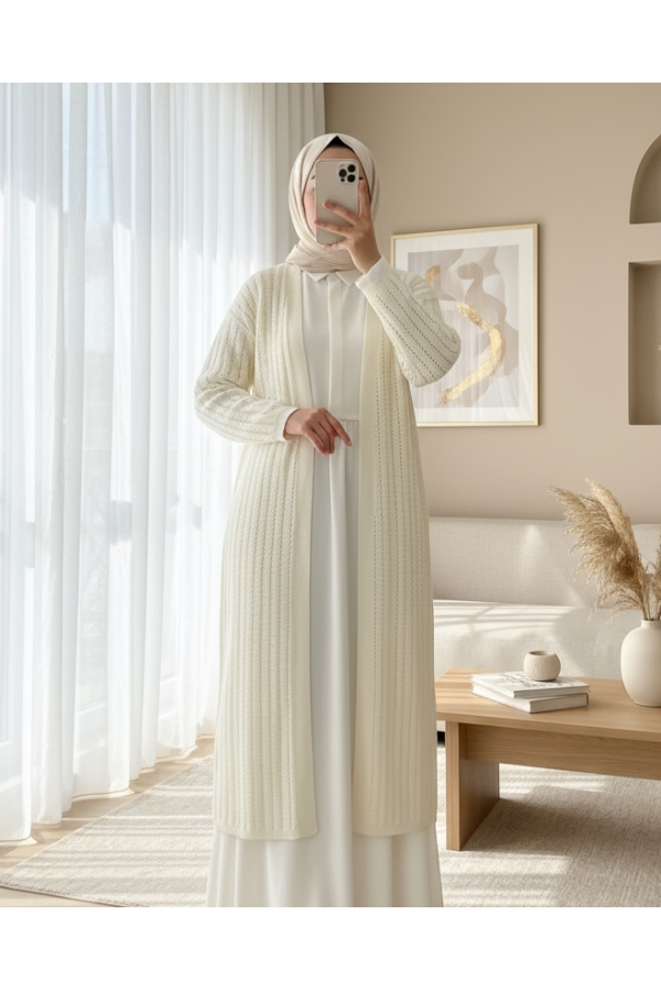 Yırtmaçlı Örgü Desen Uzun Hırka -Beyaz