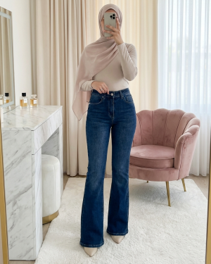 بنطلون جينز واسع الساقين على الطراز الإسباني، مصنوع من الليكرا، مزود بجيوب وسحاب. -اللون النيلي