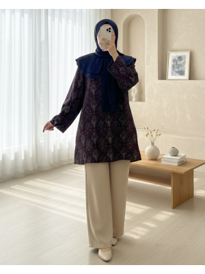 Önlük Yaka Yarım Düğmeli Yırtmaçlı Kapitone Tunik  -Mürdüm