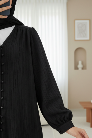 Top Düğmeli V Yaka Krinkıl Gömlek -Siyah