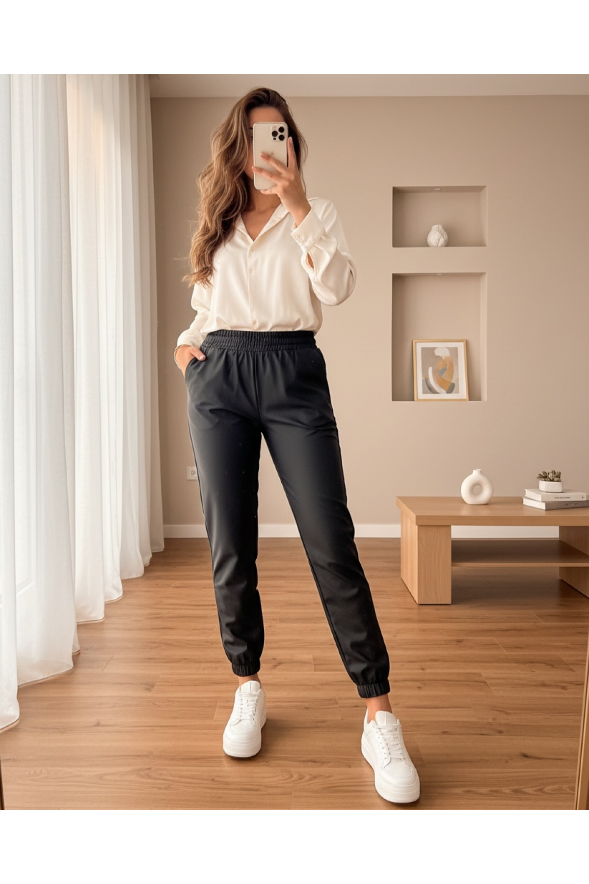 Side Pockets, Elastic Waist and Legs Leather Trousers -Black detay görseli