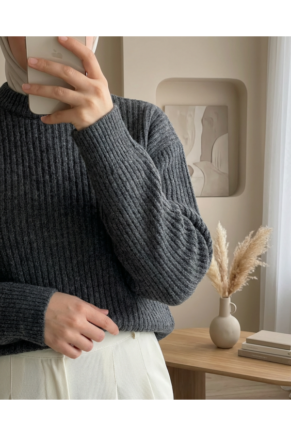 Long Ribbed Knit Sweater -Smoked 