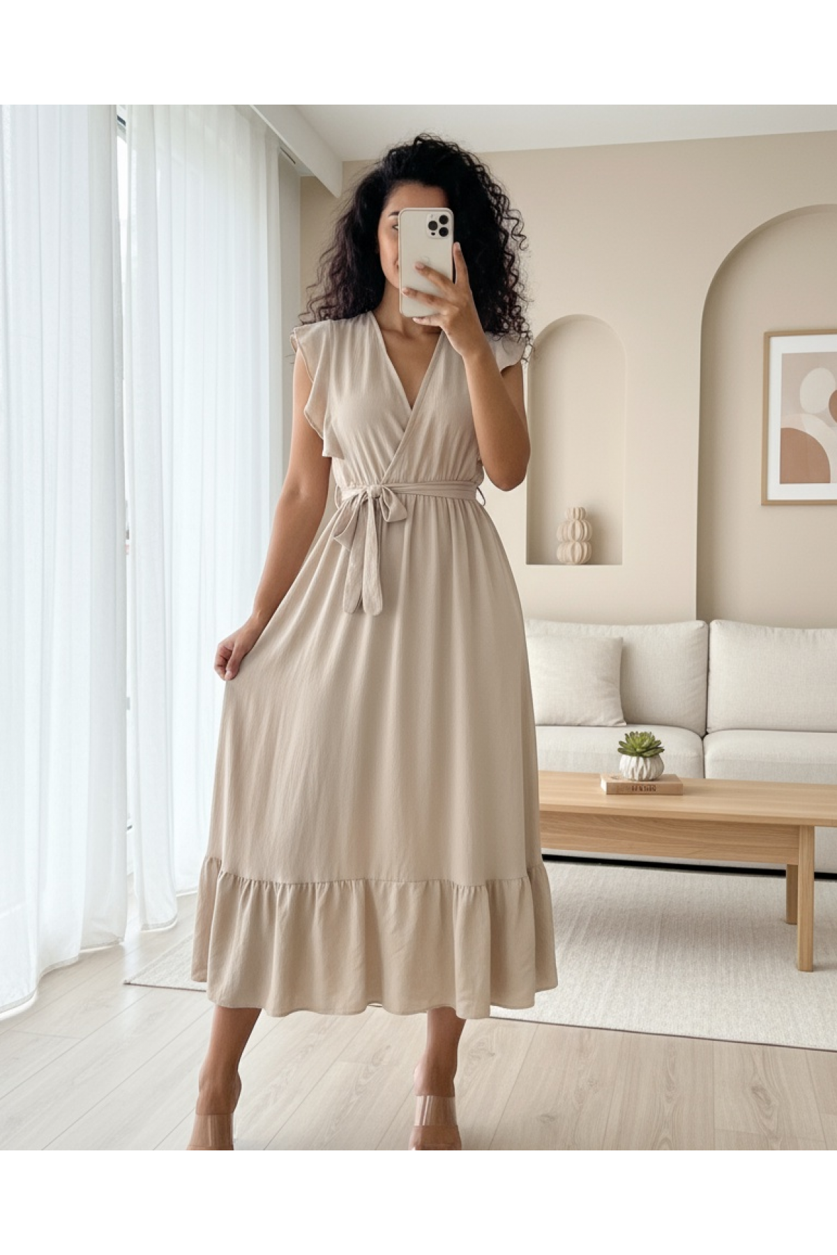 Frilled Shoulders Zero Sleeve Waist Elastic Lace-up Aryrobine Dress -Mink color