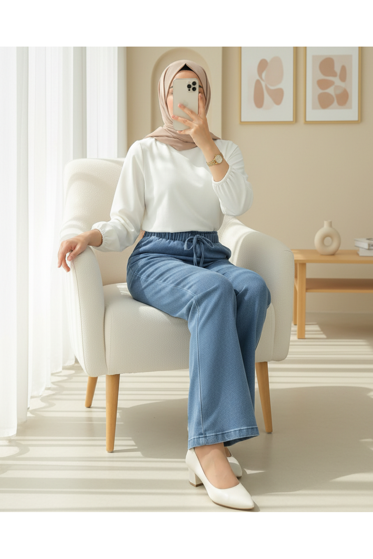 Elastic Waist Lace Detailed Flared Jeans -Blue