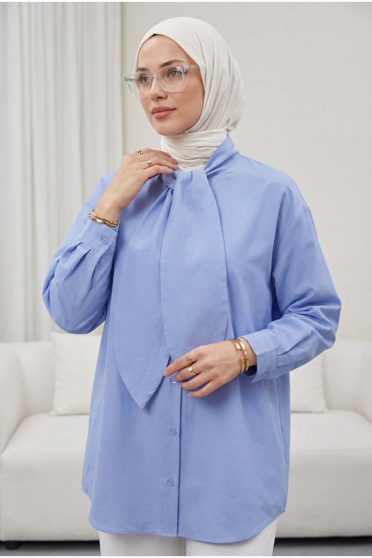 Oversize Shirt with Tie Collar and Button Closure -Baby Blue