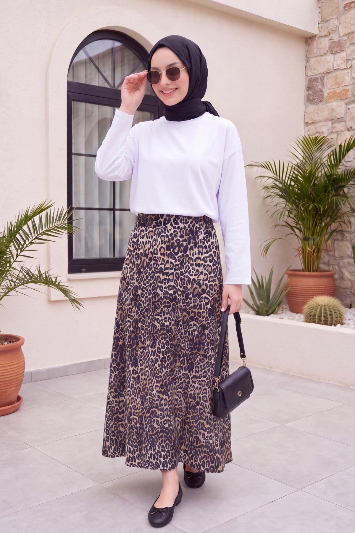 Leopard Pattern Elastic Waist Scuba Skirt -Ecru
